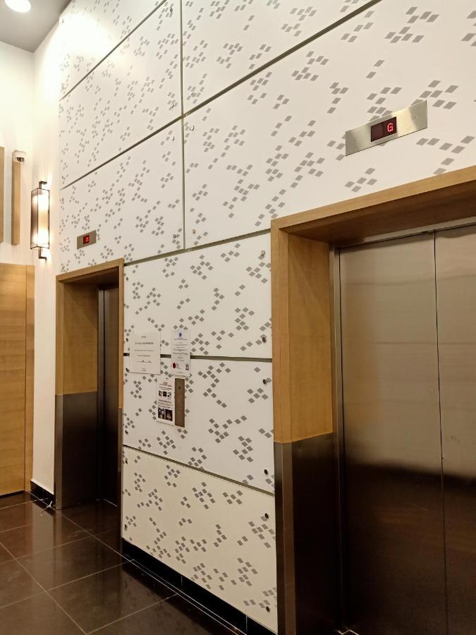 Apartment 3 Sunway Nexis Kota Damansara 5min Mrt 7min Tropicana Mall