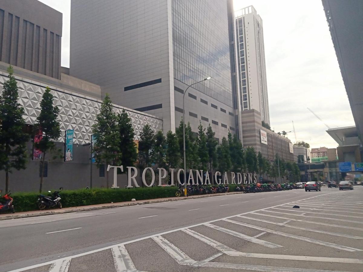 3 Sunway Nexis Kota Damansara 5min Mrt 7min Tropicana Mall